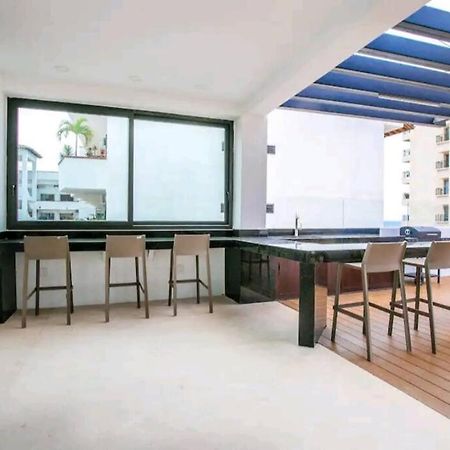 Ocean View Penthouse In P.V. Romantic Zone 푸에르토 발라타 외부 사진