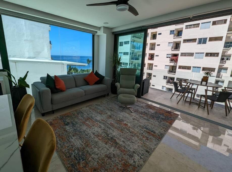Ocean View Penthouse In P.V. Romantic Zone 푸에르토 발라타 외부 사진